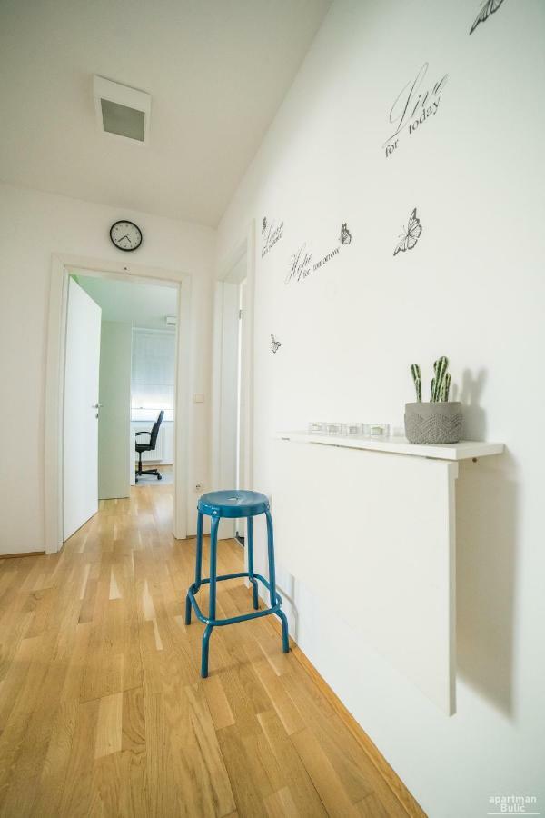 Apartman*** Varazdin Exterior photo